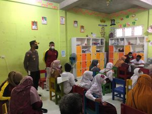 Kapolres Pringsewu Tinjau Vaksinasi Anak Usia 6-11 Tahun SDIT Cahaya Madani
