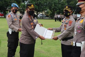 448 Personel Polres Lampung Tengah Terima Penghargaan