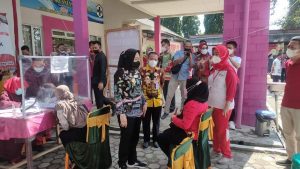 Pemkab Tulang Bawang Berikan Vaksin Booster kepada Masyarakat