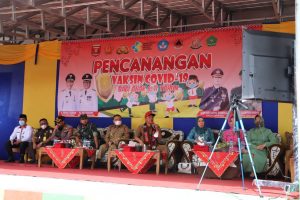 Jika ada Anak Takut, Bupati Lambar Ingatkan Vaksinator Tunda Vaksin