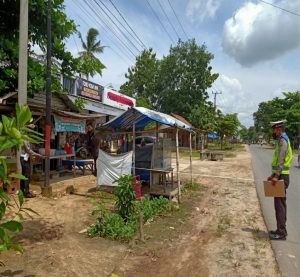 Satlantas Polres Tuba Olah TKP Lakalantas di Banjar Agung
