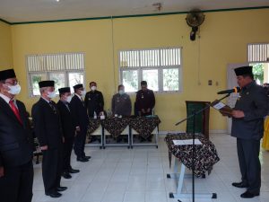 Bupati Lamteng Lantik 4 Pejabat di SMKN I Seputih Agung