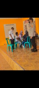 Dukung Gerakan Polri, Warga Desa DKM Antusias Ikut Vaksinasi Covid-19
