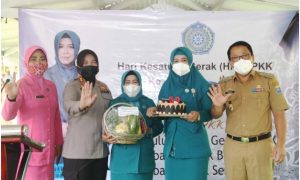 Walikota Wahdi Hadiri Peringatan Tahun Eman PKK