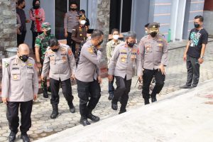 Wakapolda Tinjau Vaksinasi Massal di Pringsewu