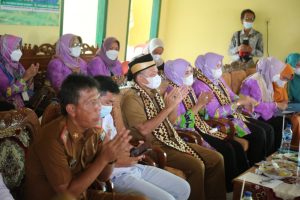 Bupati Dawam Resmikan Balai Desa Pelindung Jaya