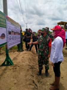 Bupati Tuba Hadiri Pembukaan Karya Bhakti TNI