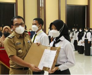 CPNSD dan P3K Metro Terima SK Pengangkatan