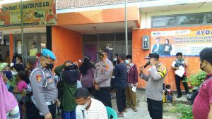 Polres Pringsewu Amankan Penyaluran BST dan BLT Minyak Goreng