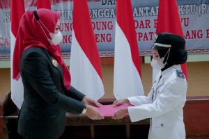 Bupati Winarti Lantik 49 Kakam Periode 2022-2028