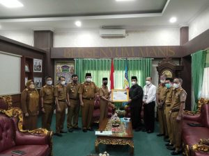 Pemkab Pringsewu Terima Dua Penghargaan dari BPKP