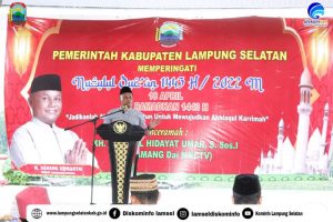 Bupati Lamsel Hadiri Peringatan Nuzulul Quran