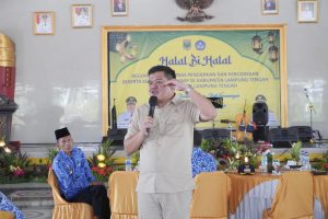 Halal Bihalal Dengan Keluarga Disdikbud, Bupati Lamteng Ingatkan Kepala Sekolah dan Guru Jangan Pungli