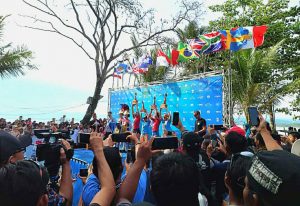 Bupati Pesibar Tutup Kejuaraan WSL Krui Pro 2022