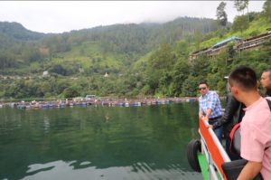 Bupati Lampung Barat Kunjungi KJA di Danau Toba