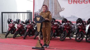 Bupati Winarti Kunjungi Ponpes Tahfidz Al-Bakrie dan Serahkan Bantuan