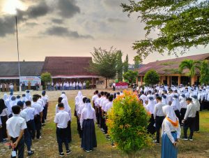 210 Siswa-siswi Baru SMAN 1 Simpang Pematang Ikuti MPLS