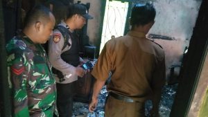 Antar Cucu Sekolah, Rumah Warga Kagungan Ratu Dilalap Si Jago Merah