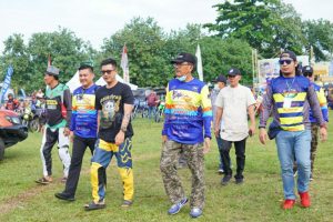Bupati Pesibar Buka Even Trail Adventure Jelajah Alam Krui 2022