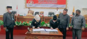 Dipimpin Busroni, KUA-PPAS APBD-P Tubaba Tahun 2022 Ditandatangani
