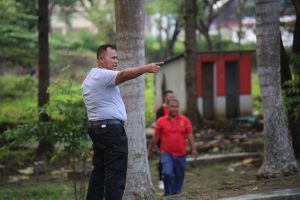 Bupati Nanang Bersihkan Lokasi Lamsel Expo 2022