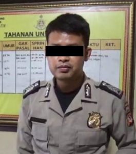 Polisi Gadungan Tipu Seorang Janda, Melalui Aplikasi Tantan