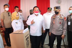 Gubernur Arinal Tinjau Pelaksanan Pilkakam di Lampung Tengah