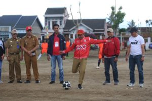 Buka LPM Zona II, Ini Harapan Ketua KONI Lambar
