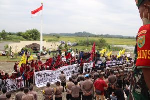Ratusan Mahasiswa di Pringsewu Tolak Kenaikan Harga BBM