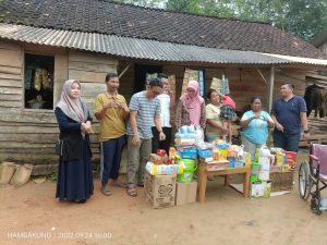 Dua Warga Mesuji Terima Bantuan Modal Usaha dari Kemensos RI