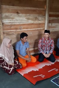 Parosil dan Ketua DPRD Lambar Kunjungi Korban Kebakaran