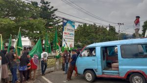 Pemantank Demo BPJN Lampung, Minta APH Usut Proyek Ini!