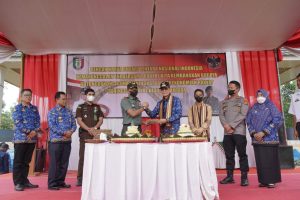 Pj Bupati Pringsewu Buka Karya Bakti TNI di Pekon Panggungrejo