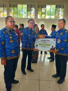 Launching SAPA Mesuji, Bapenda Berikan Penghargaan Bagi Lunas Pajak
