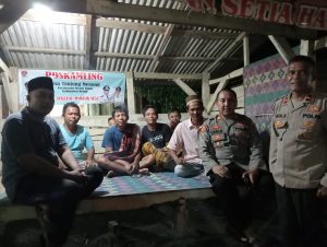 Patroli Edukasi, Polsek Mesuji Timur Sambangi Pos Ronda Malam
