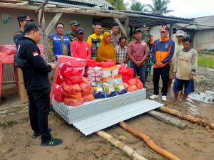 Warga Terdampak Angin Puting Beliung Ucapkan Terima Kasih ke Pj. Bupati Mesuji