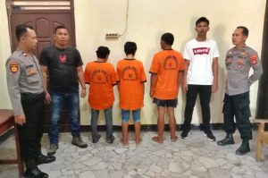Pesta Narkoba, Polsek Seputih Surabaya Amankan Seorang Pria dan Dua IRT