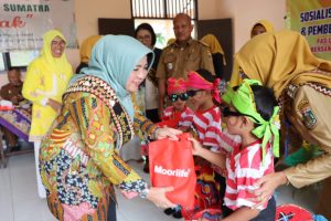 Mardiana Musa Buka Sosialisasi Perlindungan Anak dan Pembelajaran