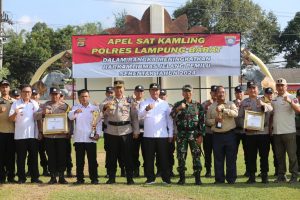 Tingkatkan Harkamtibmas, Polres Lambar Gelar Apel Satkamling
