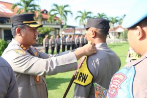 Kapolres Lampung Tengah Pimpin Apel Besar Polisi RW