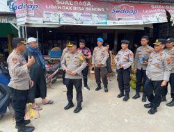 Tugas Perdana, Kapolres Mesuji Cek Ketersediaan Sembako di Pasar