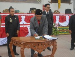 Ketua DPRD Lamteng Pimpin Paripurna Rancangan Perubahan KUA PPAS