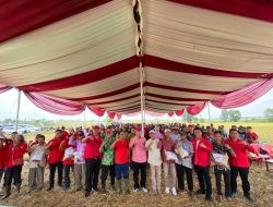 Penggiat Petani Milenial Bersama Ketua DPRD Tubaba Gelar Panen Raya