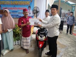 Safari Ramadan di Ambarawa, Marindo Serahkan Bantuan