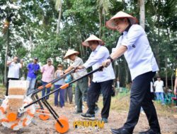 Bupati Dendi Paparkan Budidaya Kedelai Yang Potensial