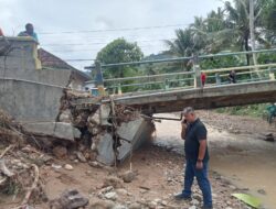 Kadis PUPR Pesawaran Segera Perbaiki Jembatan Pematang Awi Secara Darurat