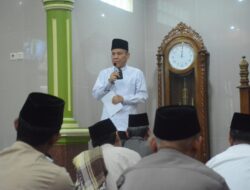 Wakili Bupati, Sekdakab Laksanakan Shalat Idul Adha di Masjid Syuhada Gunung Sugih