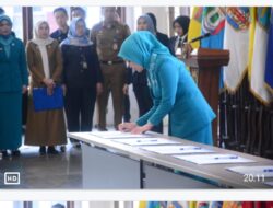 Purnama Wulansari Lantik Indria Sudrajat Sebagai Ketua TP PKK dan Tim Pembina Posyandu Lamteng