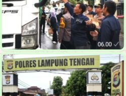 Polres Bersama PWI Lamteng Bagikan Takjil dan Berbuka Bersama