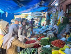 Bersama Dinas Ketapang, Kapolres Maya Sidak Harga Sembako di Pasar Kedondong
